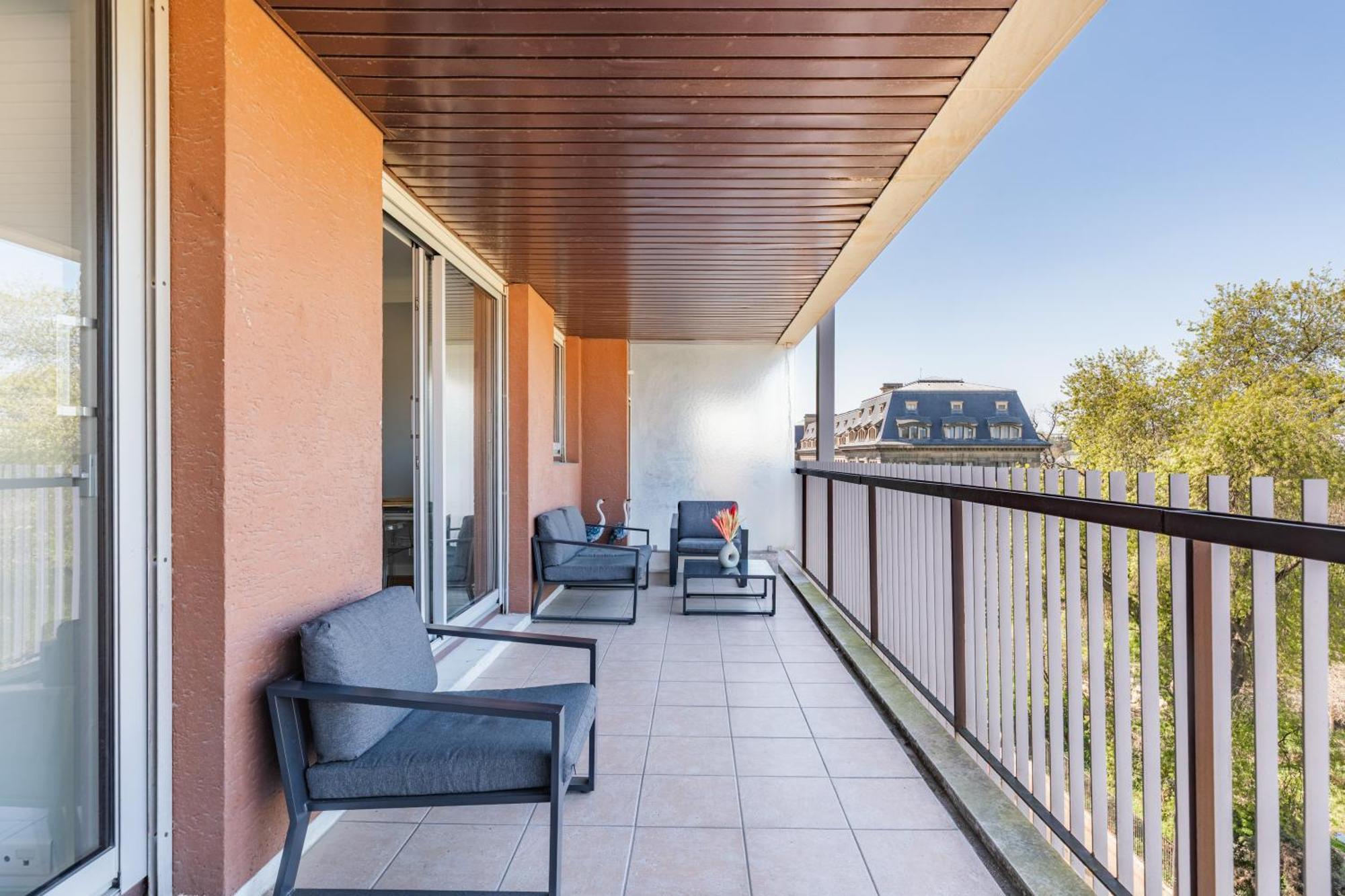 Apartment Superbe Avec Terrasse Vue Sur Jardin Paris